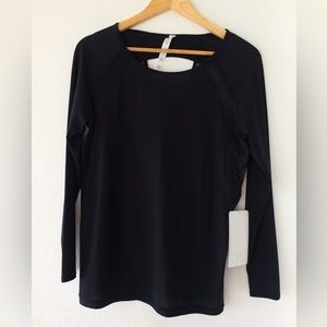 NWT Lululemon If You’re Lucky Longsleeve, Size 4